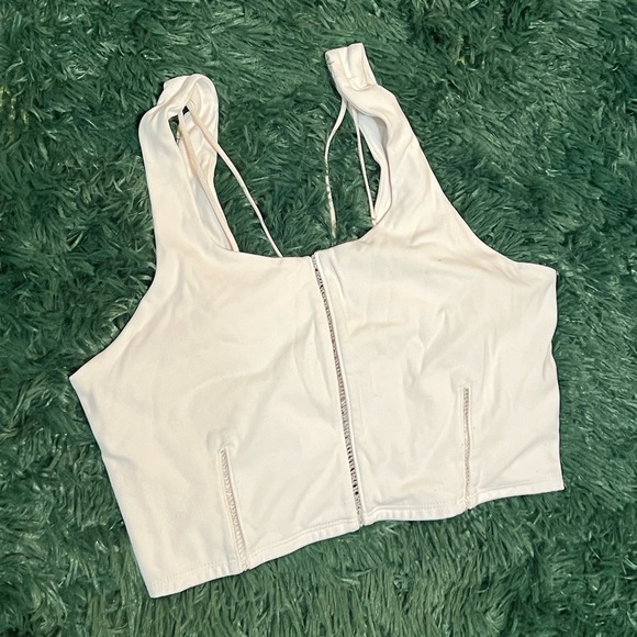 Nike Women’s Work Out Top - Picture 1 of 6